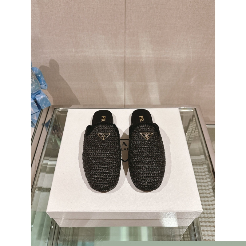 Pra*a slippers